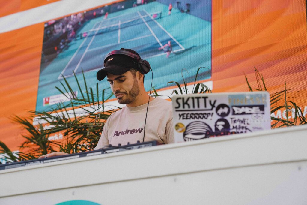DJ at the Miami Open presented by Itaú DJ at the Miami Open presented by Itaú