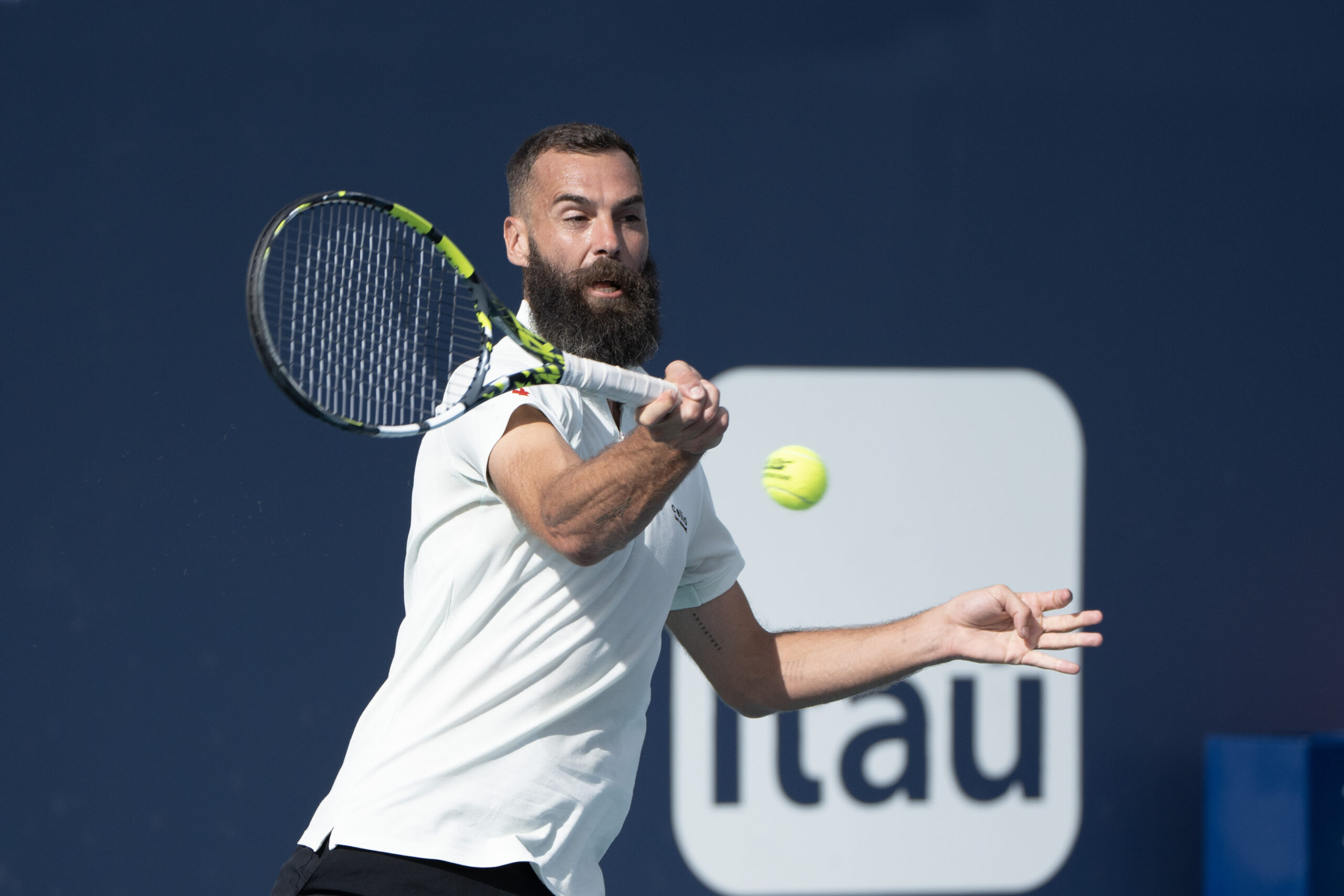 Benoit Paire hits a forehand at the 2023 MIami Open