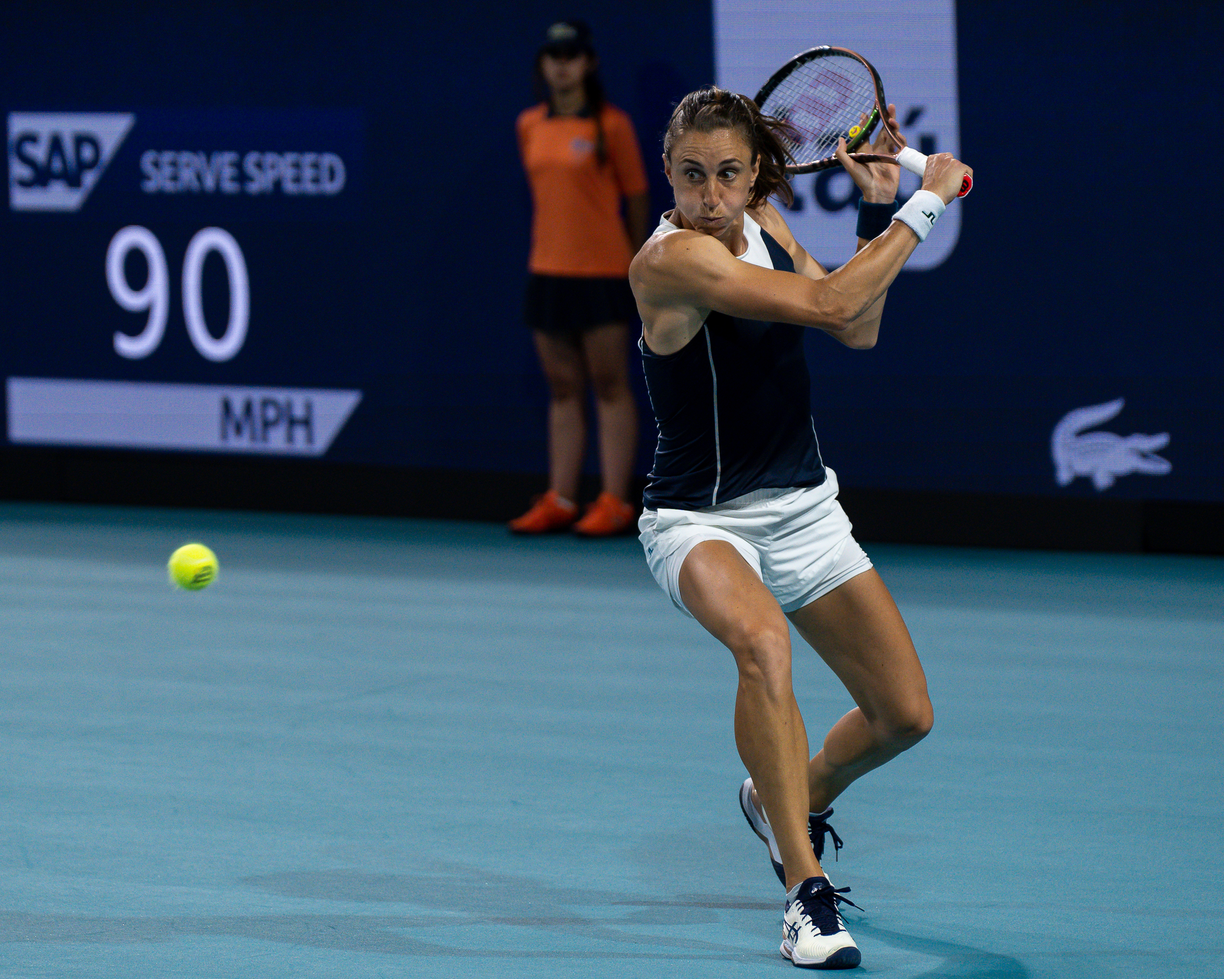 Petra Martic leans into a slice on her match against Elise Mertens at the 2023 Miami Open
